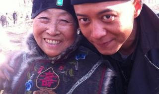 向着炮火前进是谁演的 向着炮火前进阿福